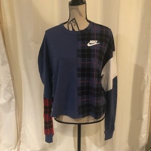 nike plaid crop top
